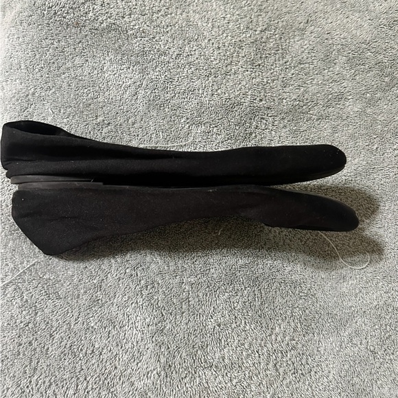 Flats - Picture 3 of 4